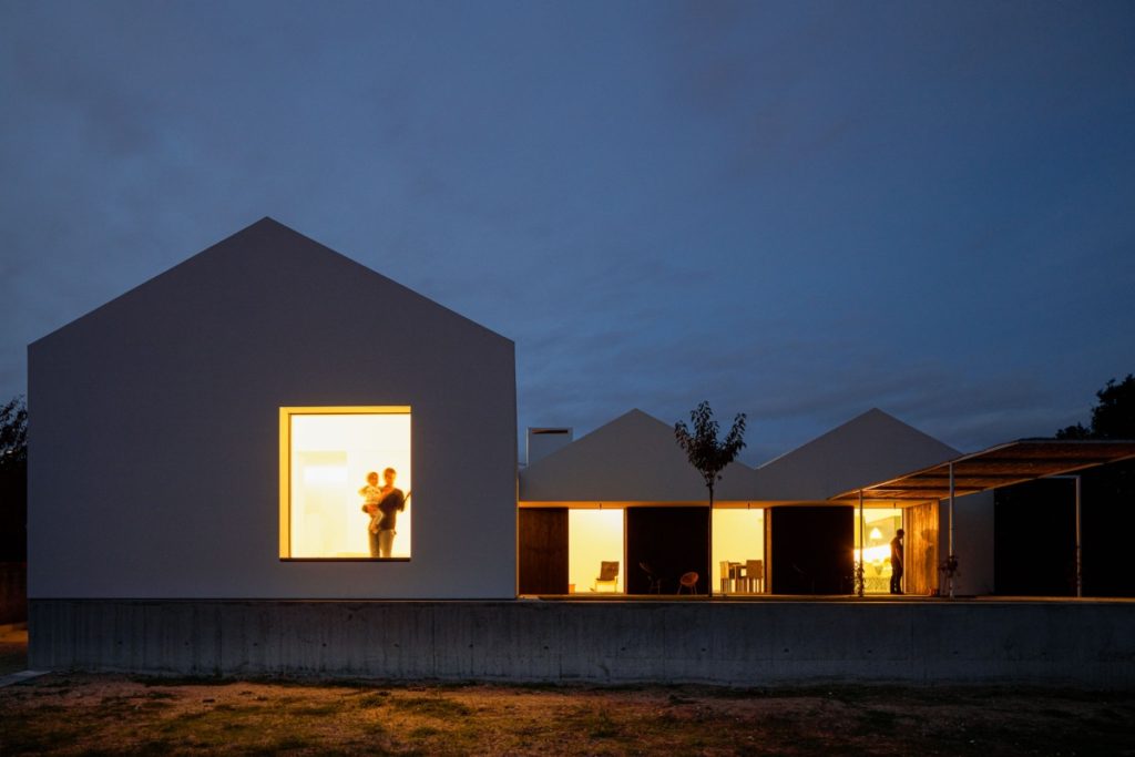 A Cozy Home Retreat in Sta Joana. NU.MA architects. Ph Ivo Tavares Studio