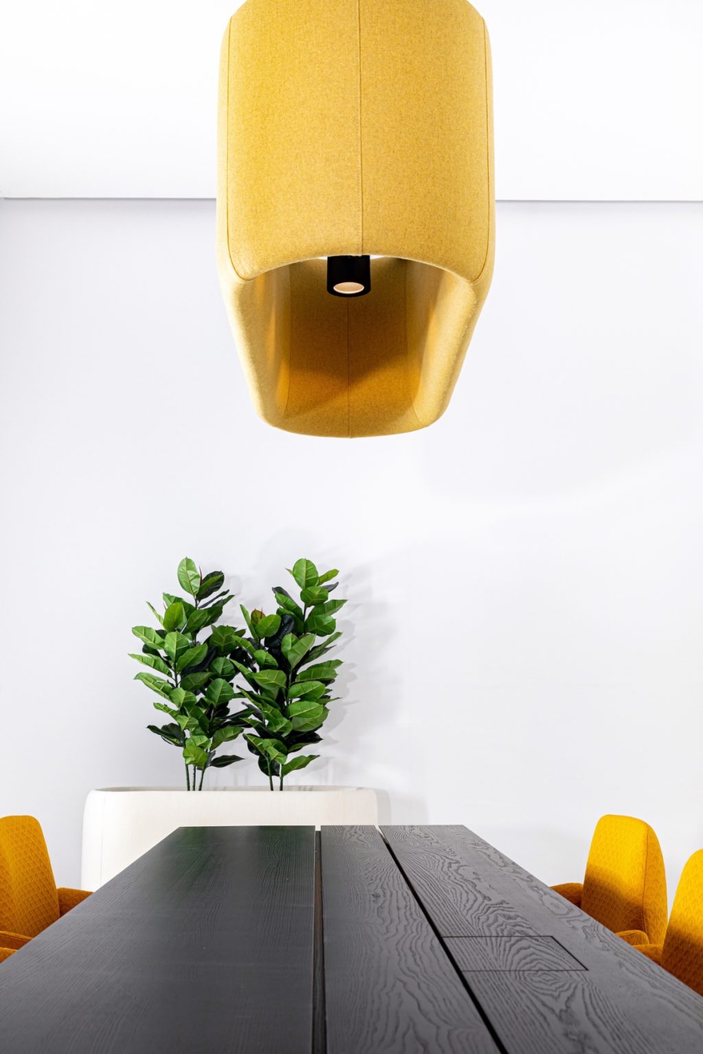 BuzziProp Beam la lampada a sospensione che crea comfort Acustico