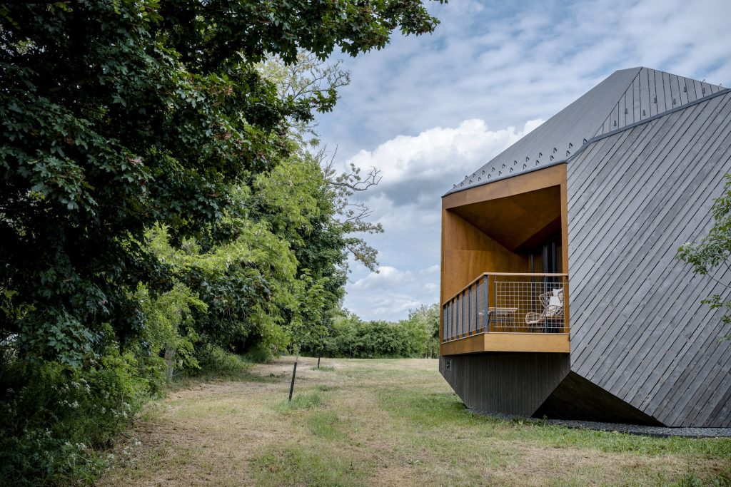 The Rock Cabins Ένα θέρετρο με οικολογική καμπίνα. Γεια Σχέδιο ξύλου