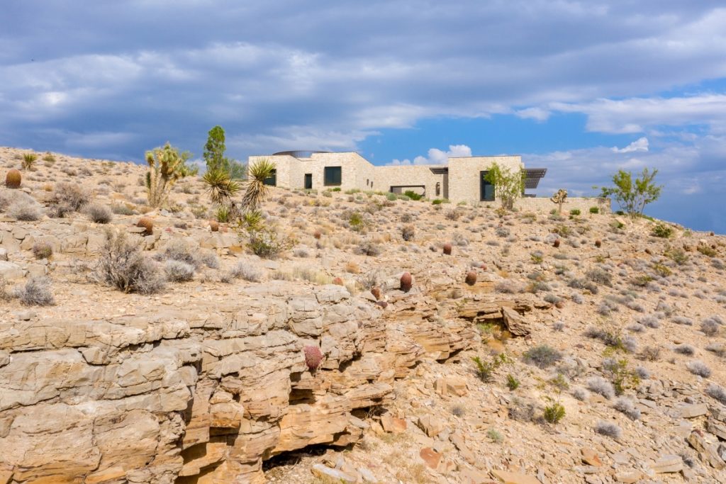 Uma residência ambientalmente consciente em Nevada. Daniel Joseph Chenin Ltda.