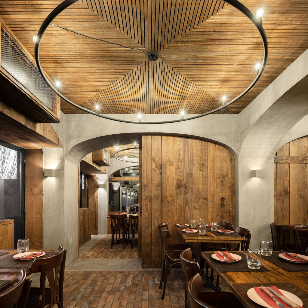 Unesperienza unica in unatmosfera da cantina. BARRIL restaurant. PAULO MERLINI architects